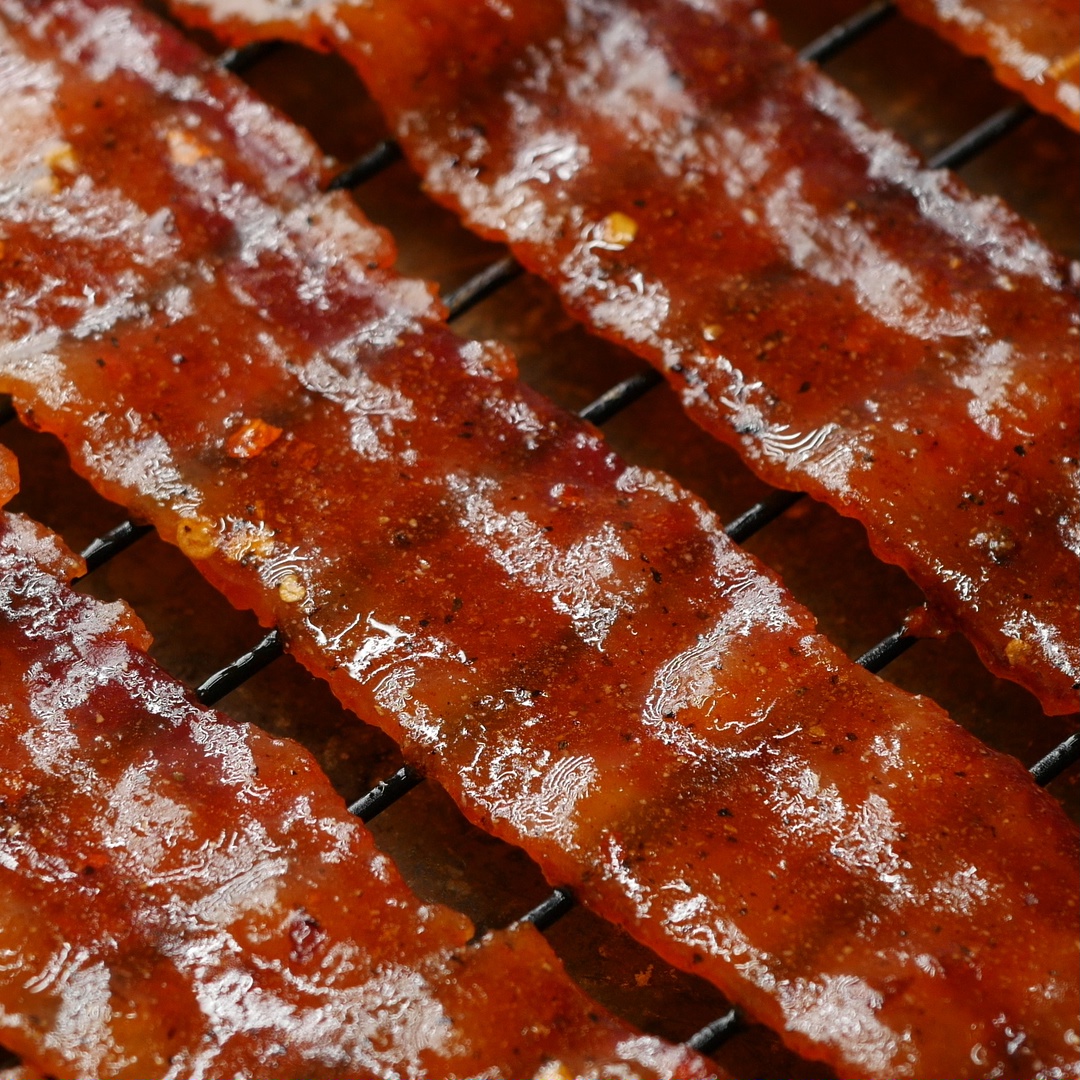 Hot Pepper Candied Bacon GRILLED